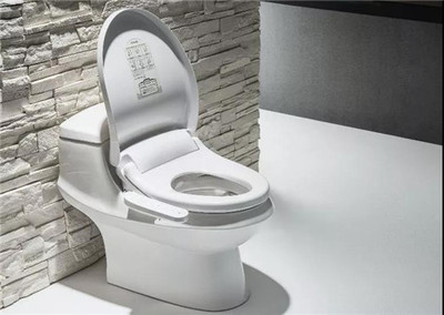 讓馬桶蓋潔白如新 實(shí)用清潔妙招與選購建議